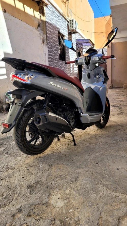 Sym St 200 2025