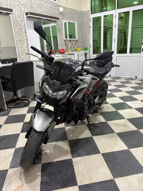 Kawasaki Z900 2023