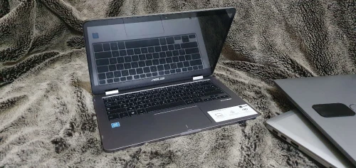 Asus