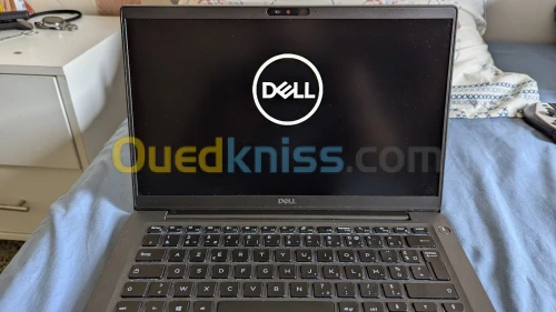 Ordinateur portable Dell Lattitude 7400