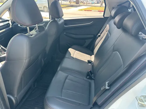 Easy Car HF Location de voiture avec ou sans chauffeur