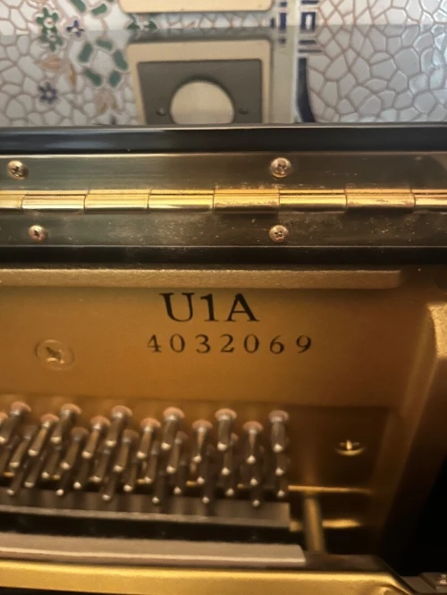 À vendre Yamaha U1A  Piano haut de gamme (Made in Japan)