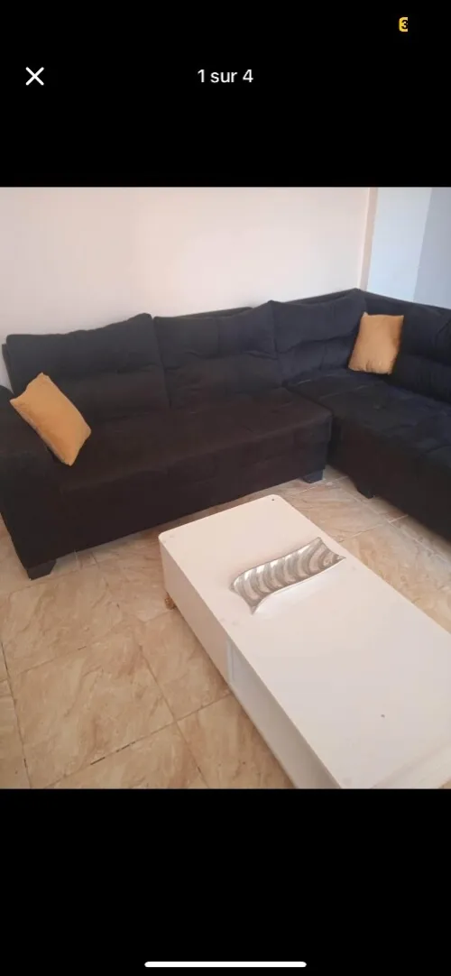 Fauteuil en L + table basse et table TV
