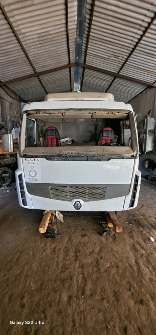 Renault 380 2011