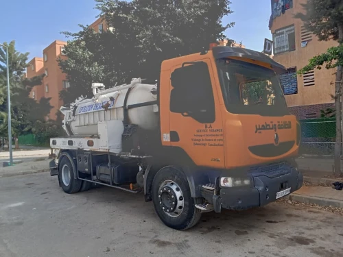 Renault midlum 220  hydrocureurs 2009