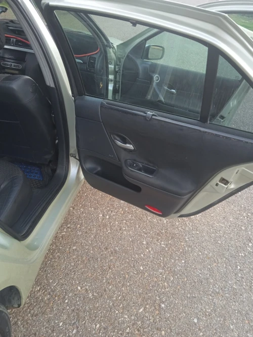 Renault Laguna 2 2001 Expression