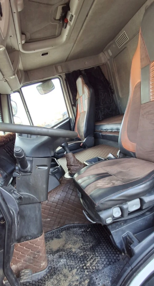 IVECO TRAKKER 2015