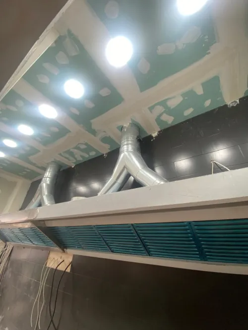 Étude et réalisation HVAC Climatisation ventilation pour restaurant et cafétéria