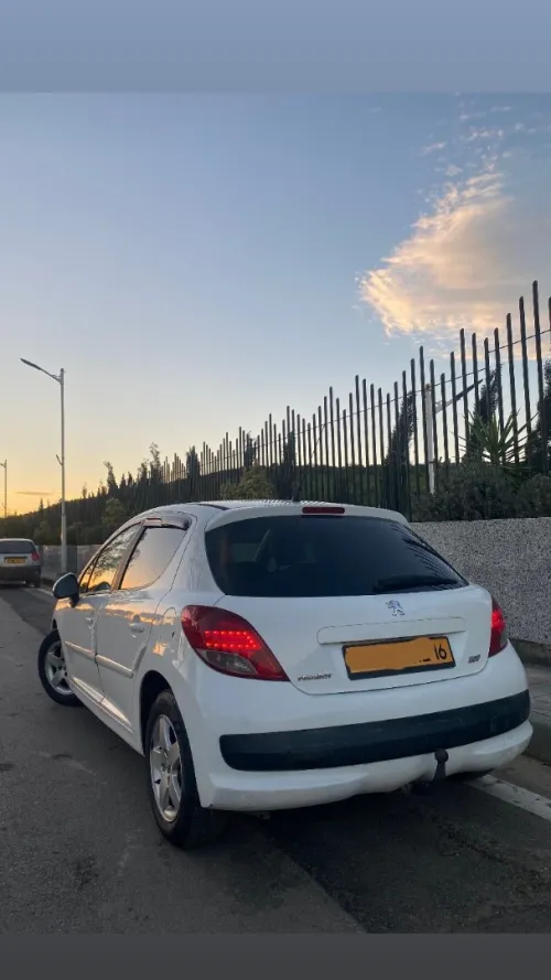 Peugeot 207 2012 