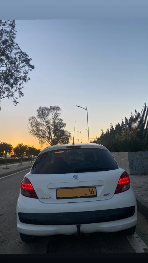 Peugeot 207 2012 