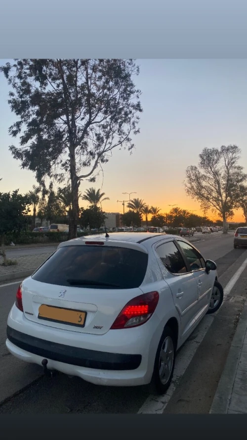 Peugeot 207 2012 