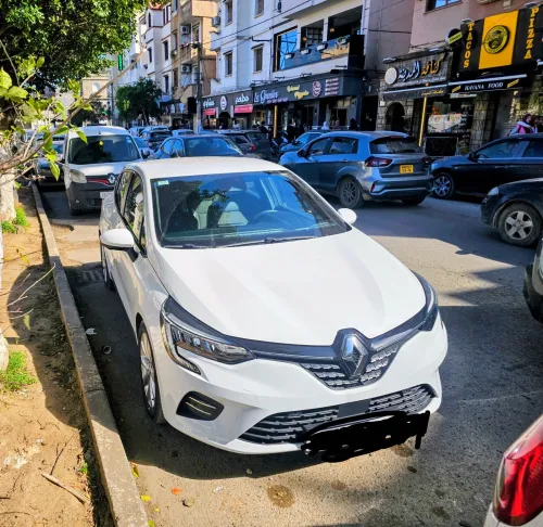 Renault Clio5 2022 Intance