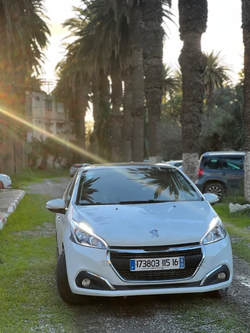 Peugeot 208 2015 GTi Facelift