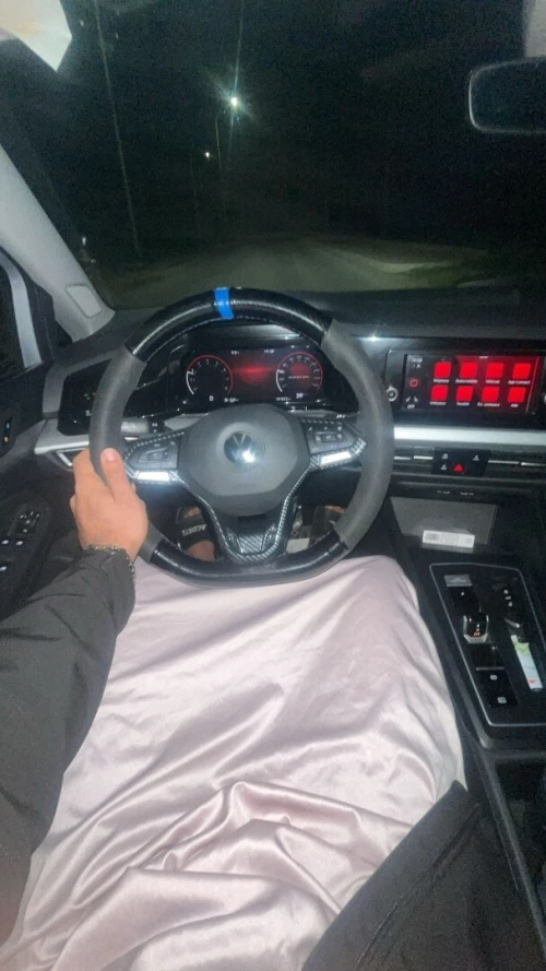 Volkswagen Golf 8 2021 R-Line