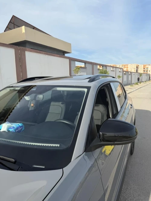 Volkswagen Tahru 2025 Sharp