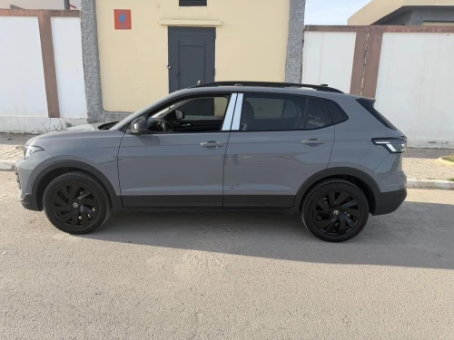 Volkswagen Tahru 2025 Sharp