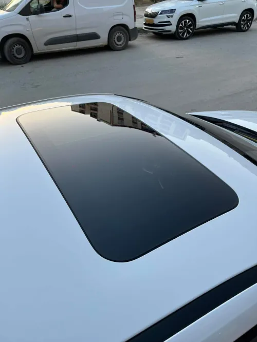 Hyundai Elantra Lux 2025 CN7 Facelift
