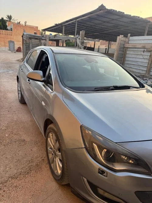 Opel Astra 2013 