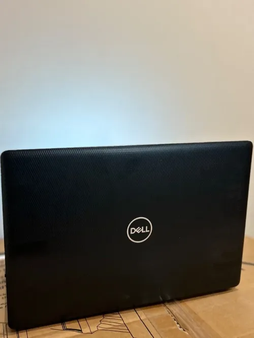 Dell inspiron 3581 i3-7e generation 