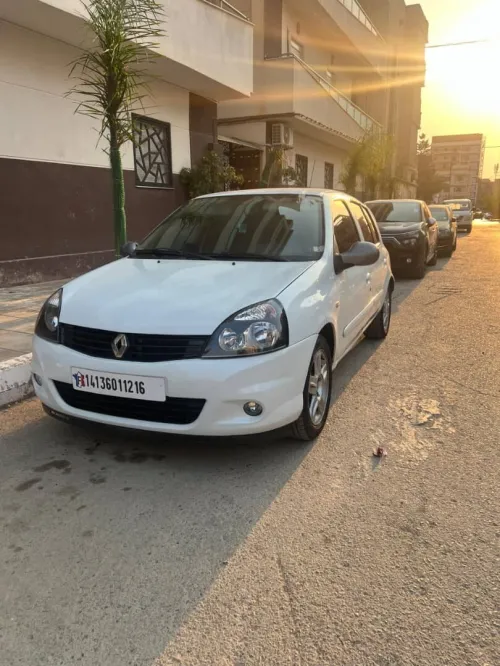 Renault Clio Campus 2012 Clio Campus