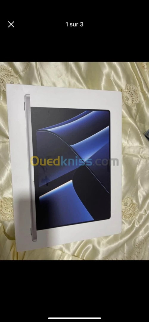 MacBook pro M2