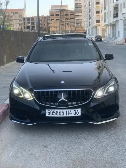 Mercedes Classe E 2014 AVANTGARDE Pack AMG