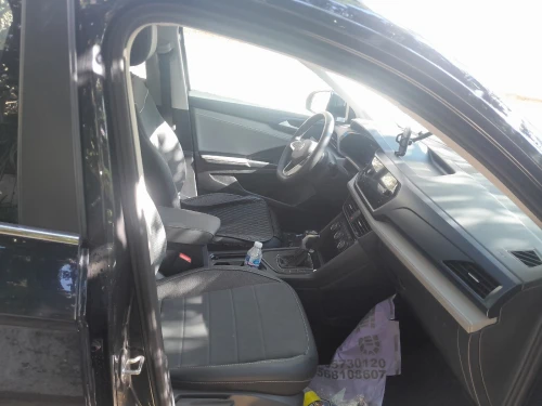 Volkswagen Taos 2025 SE