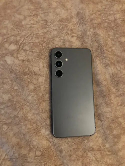 Samsung S24