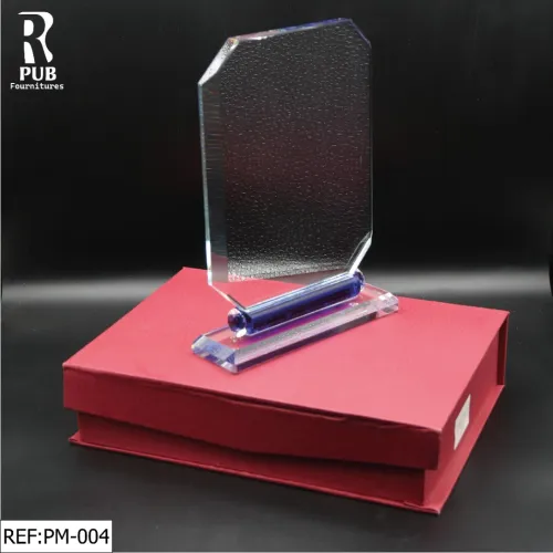 TROPHEE EN CRYSTAL