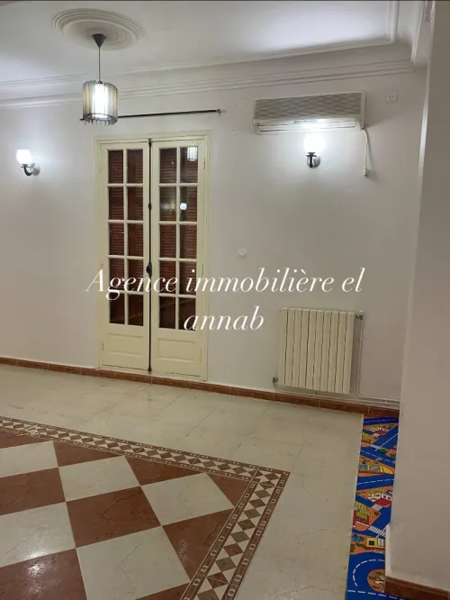 Location Appartement F5 Annaba Annaba