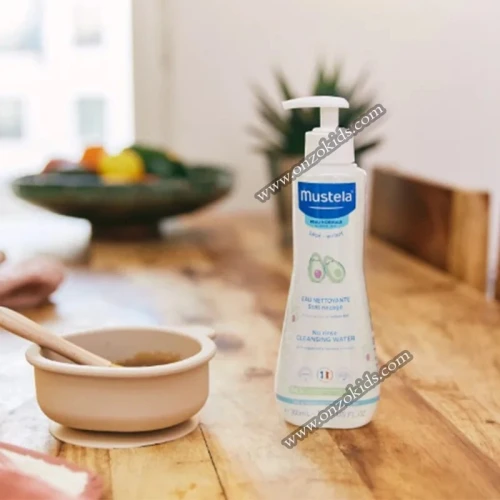 Eau nettoyante bébé sans rinçage à l'avocat BIO - mustela