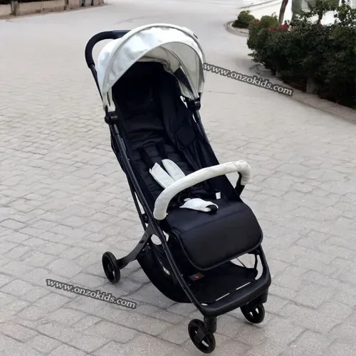 Poussette compact valise Solo | FreeOn