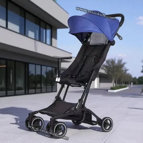 Poussette pliable compacte facile à transporter avec sac à dos