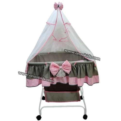 Berceau avec moustiquaire pour bébé