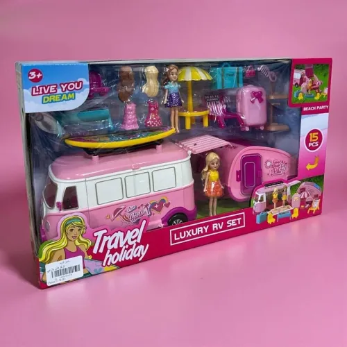 Poupée avec son accessoire de Camping et Voyage