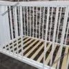 Lit parc en bois réglable avec roulette pour bébé