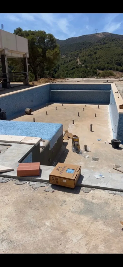 REALISATION DES EQUIPEMENT DE PISCINE بناء و تجهييز المسابح