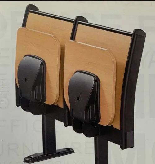 fauteuil de conférence.