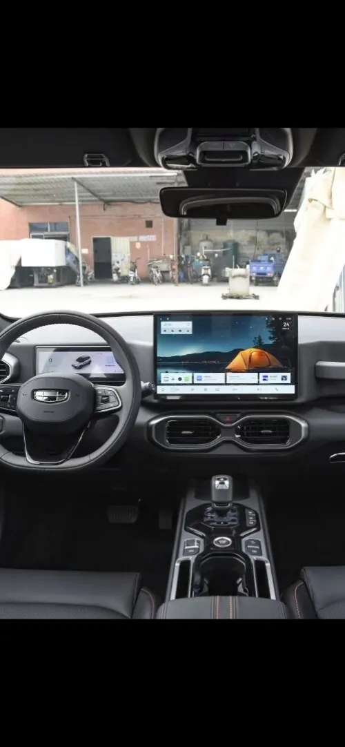 Geely Coolray 2026 