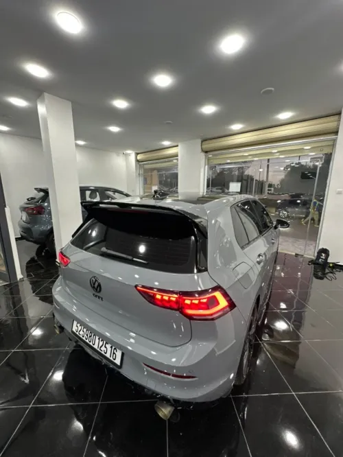 Volkswagen Golf 8.5 2025 R line