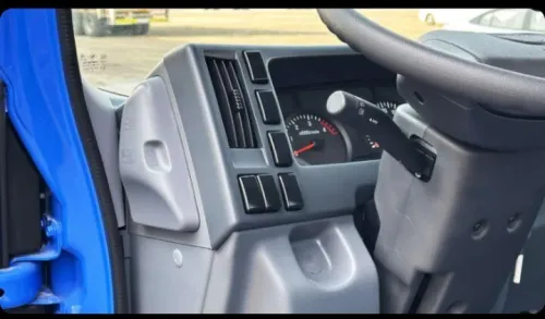 Isuzu Npr 2026
