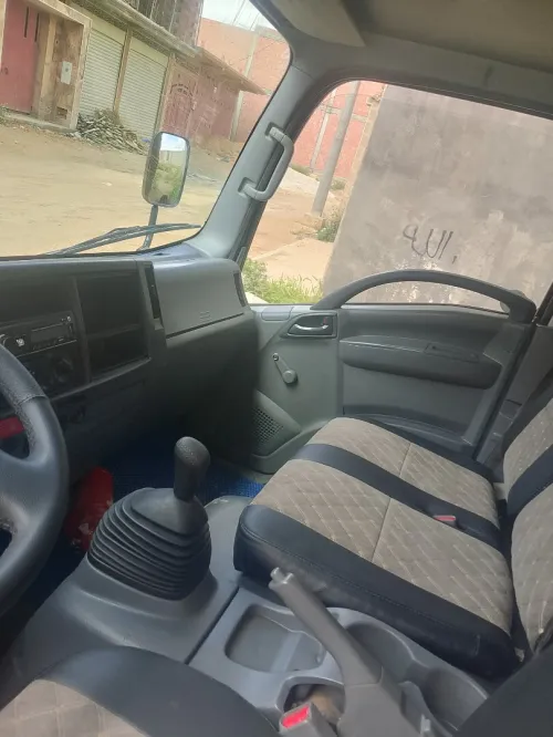 Isuzu Npr 2013