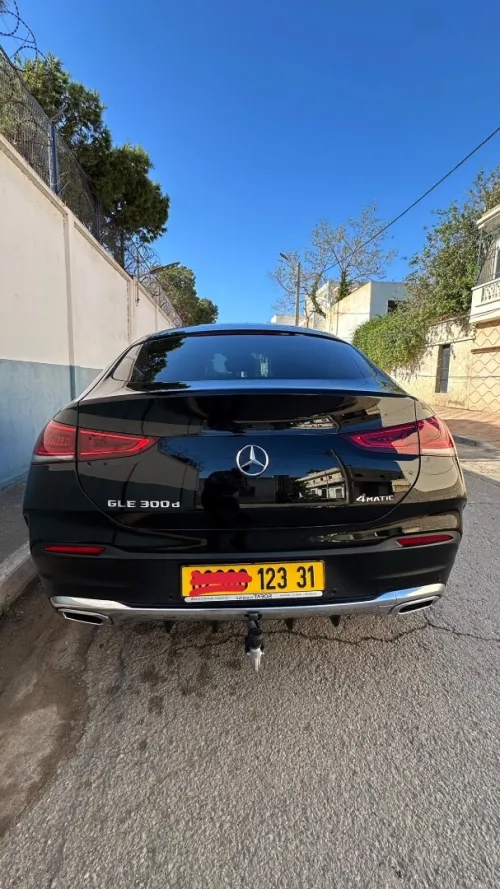 Mercedes GLE 300d 2023 