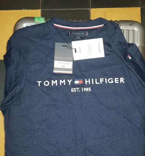 tshirt tommy original