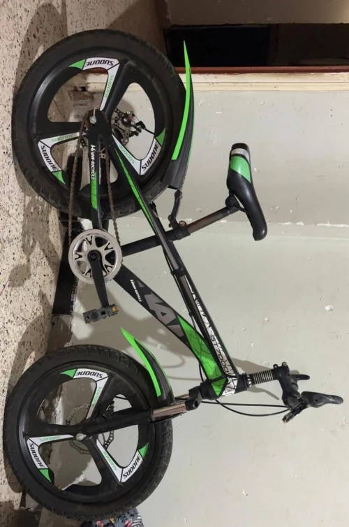 Vélo, BMX, freestyle, enfants GT, 7000 H,AM bicycle 16 à 20 pouces