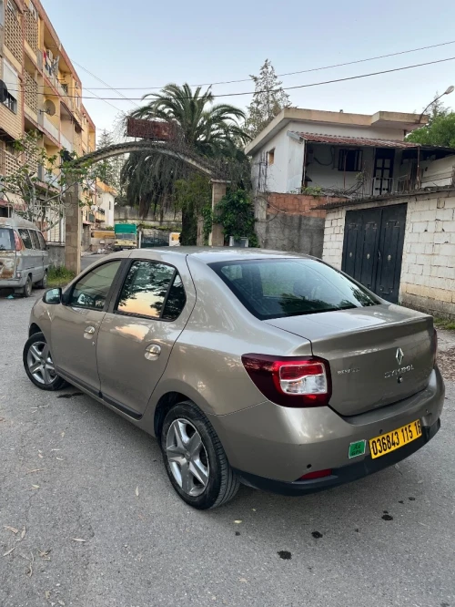 Renault Symbol 2015 