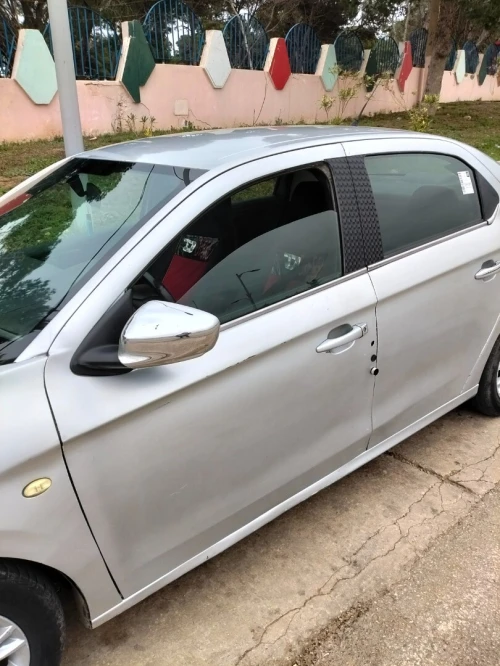 Peugeot 301 2013 Allure
