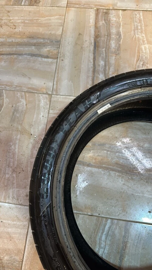 Pnue 255/40R20
