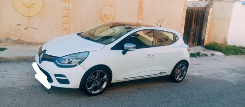Renault Clio 4 2015 GT Line +