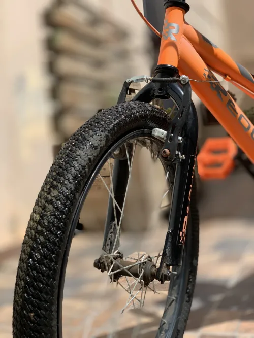 Vélo Requin Kidu Taille 20